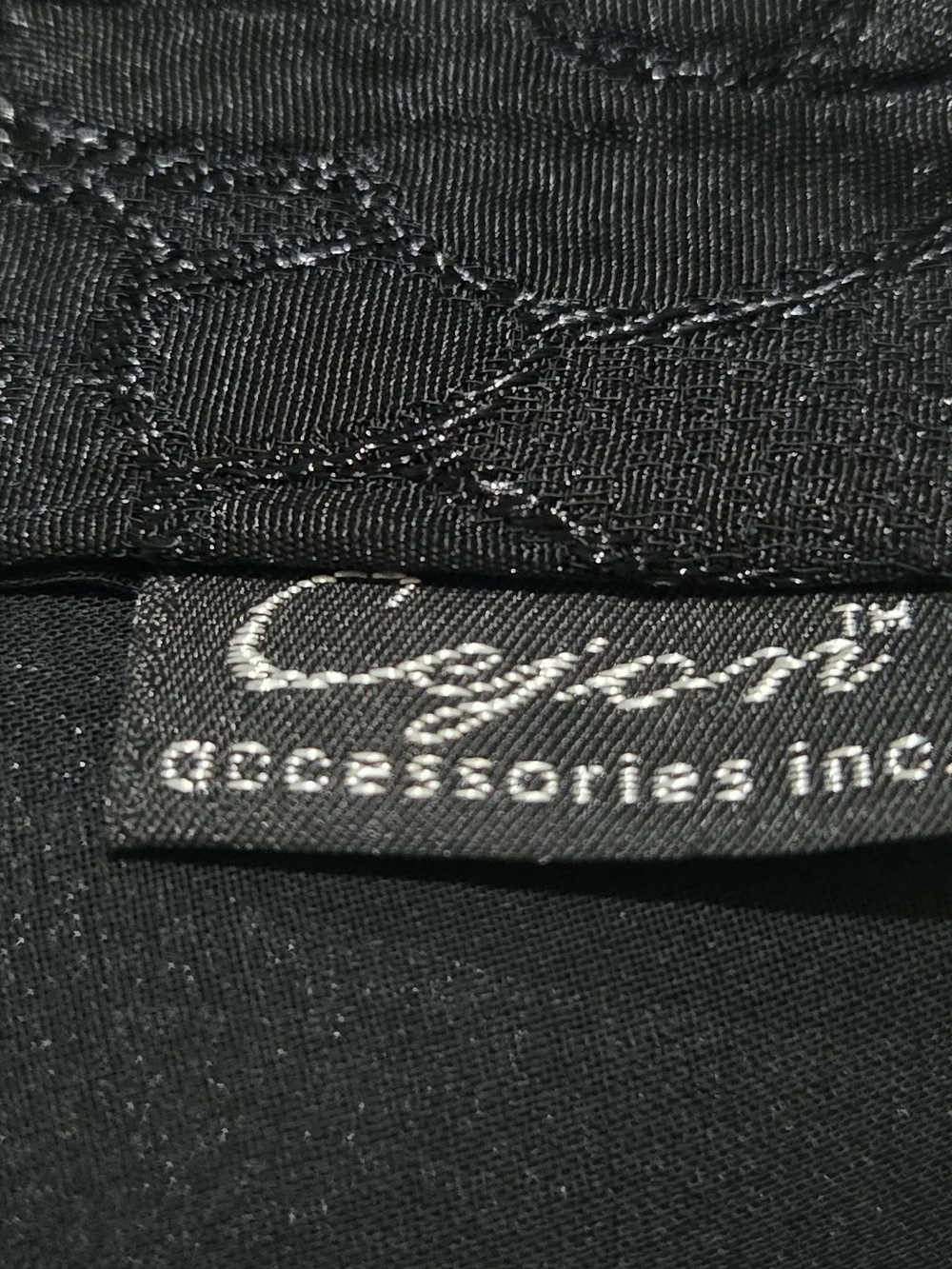 Elegant Black Floral Jacquard Scarf - Women Accessories
